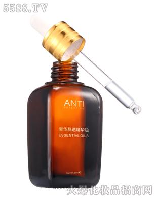 ���A��͸���A��