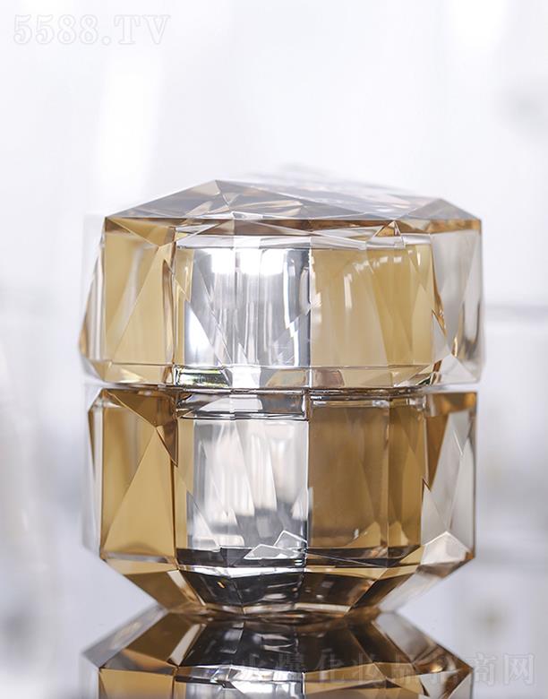 �V�|��ĽԊ(sh��)������   ��ĽԊ(sh��)�ø���ϩ��˪   ���o(h��)���w