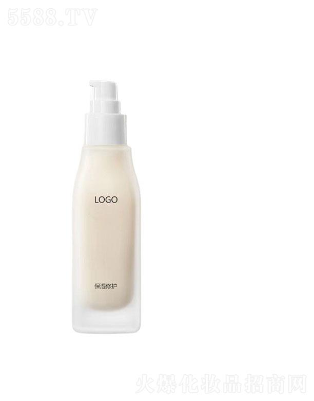 ���z����    ���z���o������   ��������   �������y