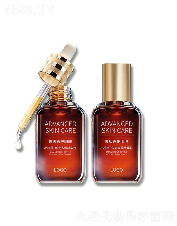 �V�|ͮ������  ͮ��С��ƿ���˶����沿���A�׺�    �a(b��)ˮ�̝�(r��n)