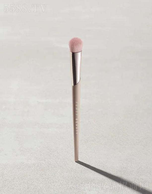 Fenty Beauty��覷�ˢ180 ָ�⼉(j��)��(x��)��ˢ�^��(zh��n)�_�ϊy