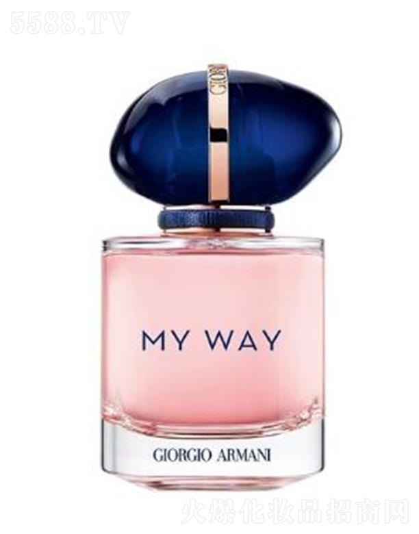 ���������ҟo����ˮ �`��(d��ng)ͨ͸���{(l��n)����ײ