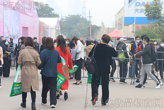 ��47���������I(y��)���[��(hu��)�ڶ�������m(x��)�M(j��n)���У����m(x��)���վ���