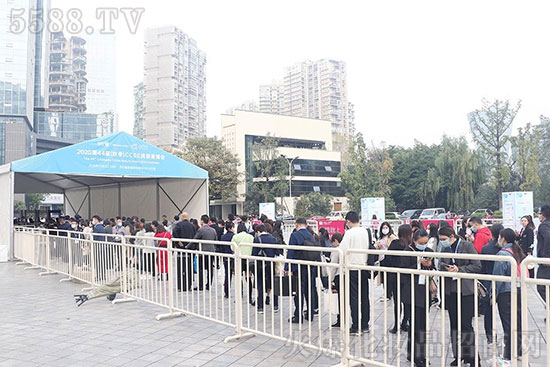 ����ʢ�����س��������44�óɶ����I(y��)���[��(hu��)ʢ���_(k��i)Ļ