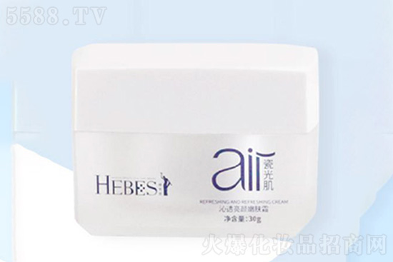 赫柏皙Air沁透亮顏嫩膚霜 赫柏皙Air沁透亮顏嫩膚霜