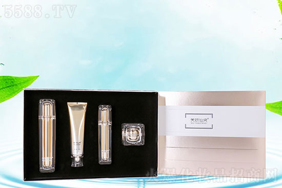 美妍仙姿水光潤養(yǎng)補(bǔ)水套盒 美妍仙姿水光潤養(yǎng)補(bǔ)水套盒