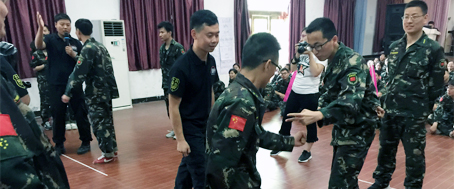 為榮譽(yù)，我們竭盡全力；為成功，我們奮爭秒息！